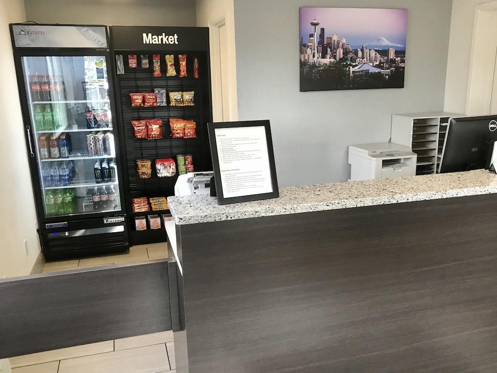 Sea-Tac Airport Value Inn Де Мойн Екстериор снимка