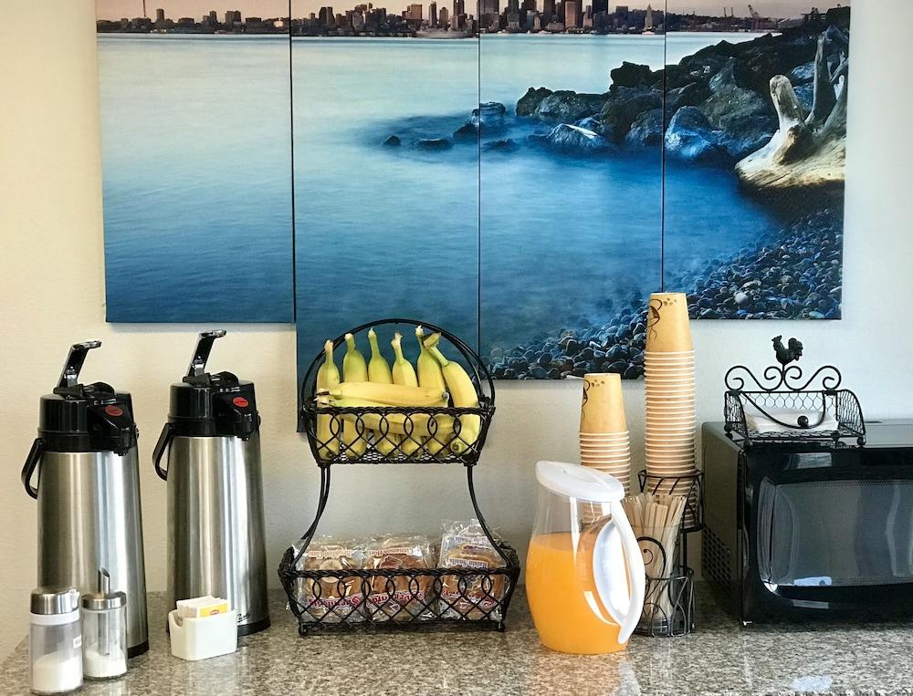 Sea-Tac Airport Value Inn Де Мойн Екстериор снимка